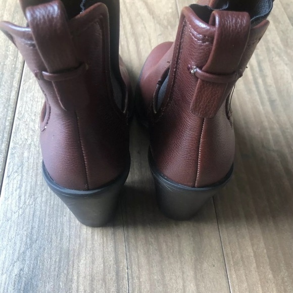 Merona Maroon Black High Booties Block Heel 8 - Picture 5 of 9